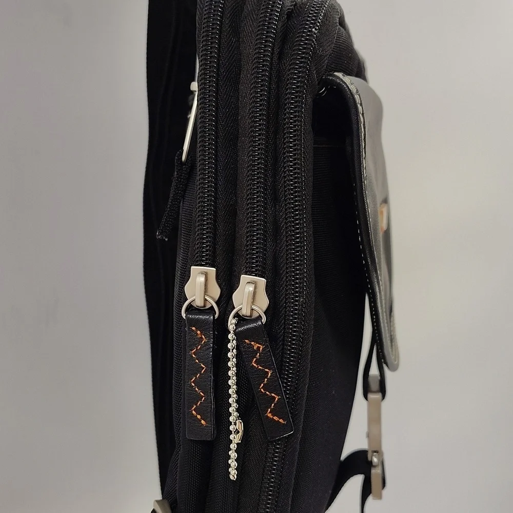JEEP black multi section crossbody backpack bag multi use adjustable strap